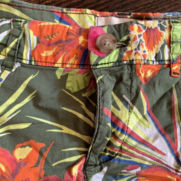 Hollister shorts - Picture 2 of 5